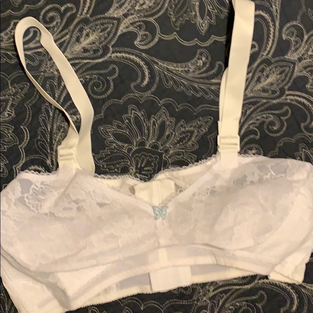 Colesce Couture Figurette White Lace Bra 40G